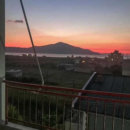 Agaraj Apartament Apartman Orikum Kültér fotó